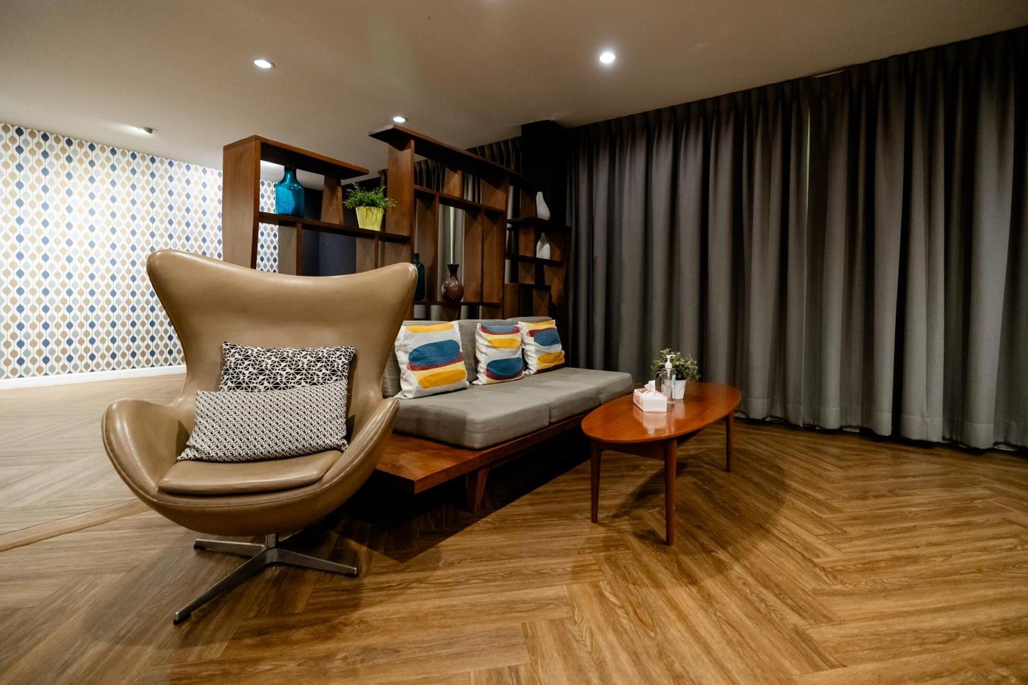 Tolani Nimman Villa Chiang Mai Extérieur photo